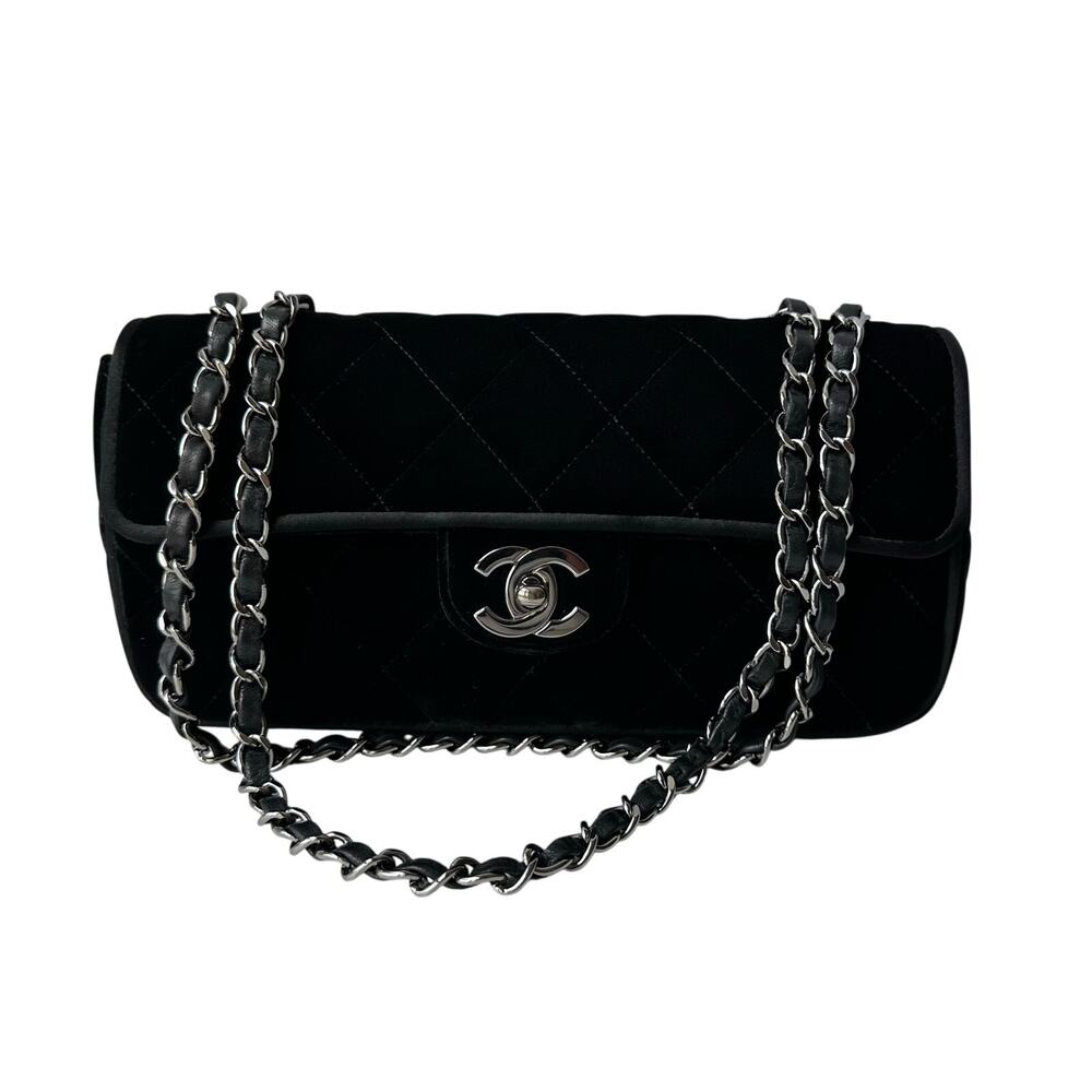 Chanel Matelassé CC Black Velvet East West Baguette Flap Bag SHW 05/06